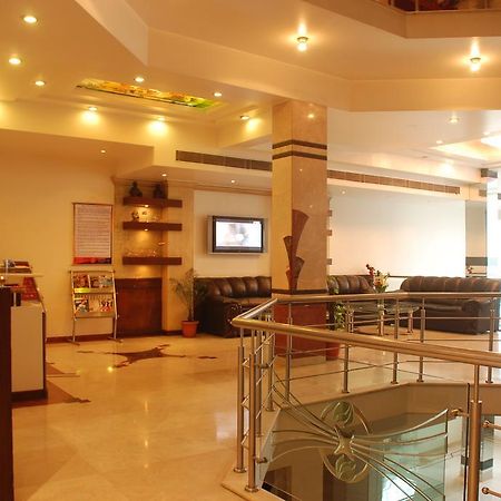 Hotel Shipra International New Delhi Interiør billede