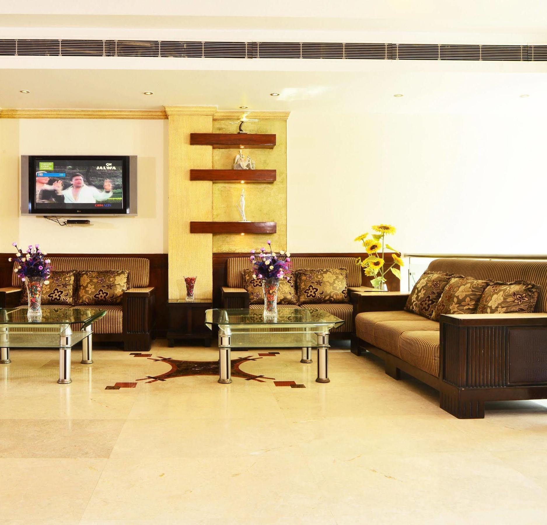 Hotel Shipra International New Delhi Eksteriør billede